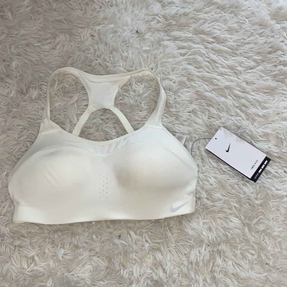 nike bra nwt!!!! so cute